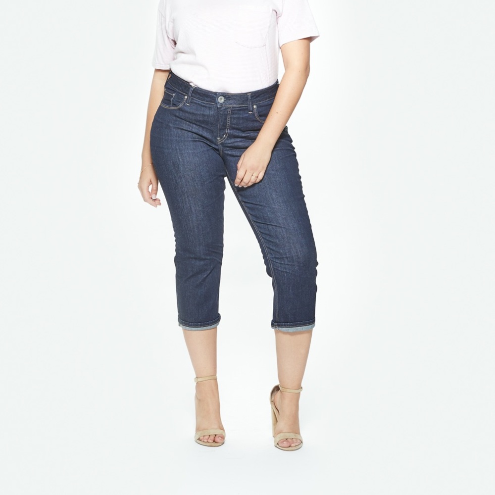 Lane Bryant Dark Wash Girlfriend Crop Size 14